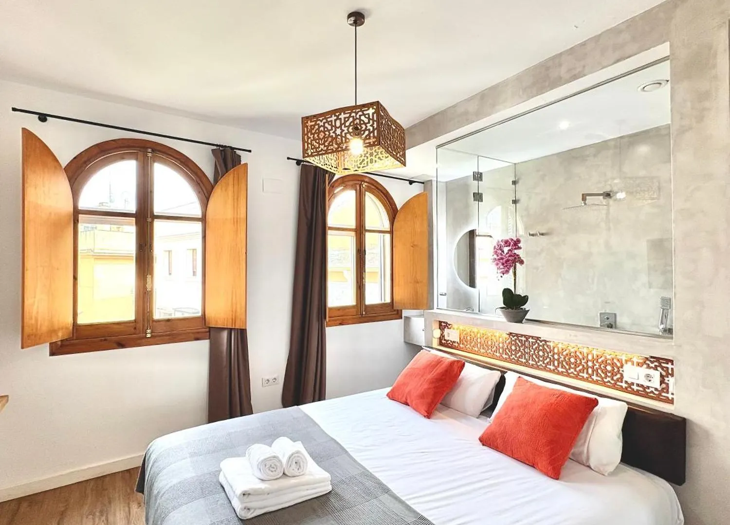 Holiday home Unique House - Private Spa&Pool -Stayinseville Spain