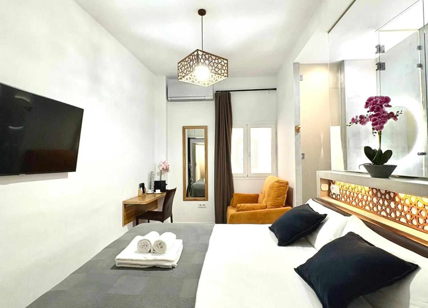 Unique House - Private Spa&Pool -Stayinseville 0*, Seville Spain