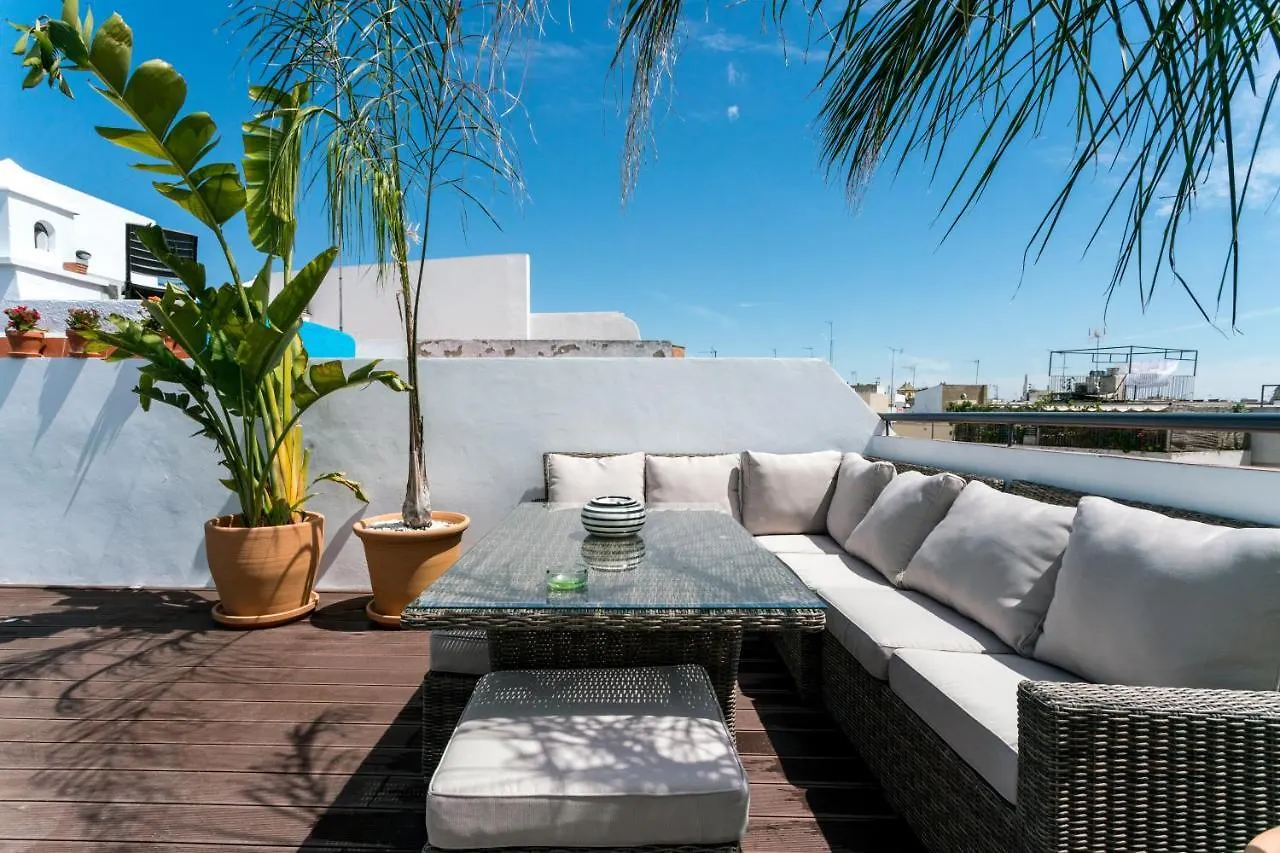 Unique House - Private Spa&Pool -Stayinseville Holiday home
